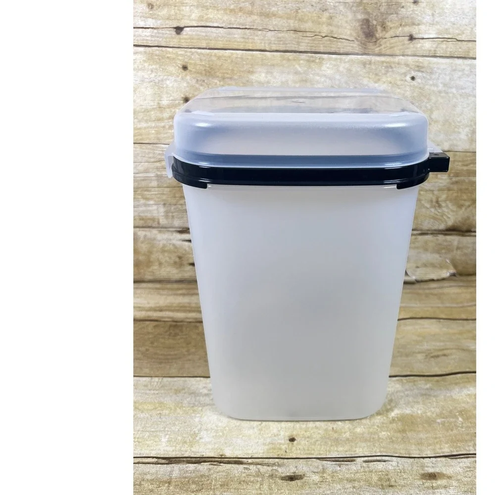Tupperware Modular Mates Square Signature Line Container #4 Hinged Lid Clear New